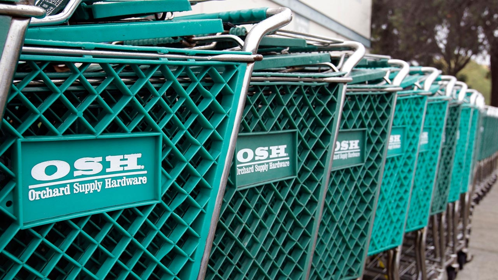 Orchard Supply Hardware hiring at Feb. 9 event in Downtown Fresno