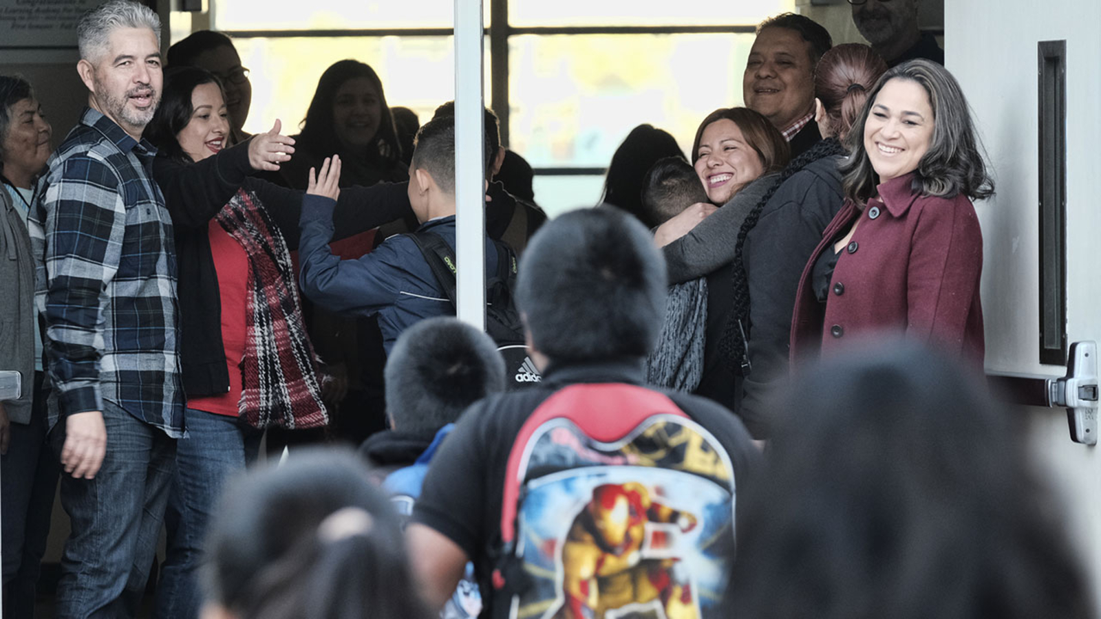LAUSD strike Teachers head back to school after voting to approve deal