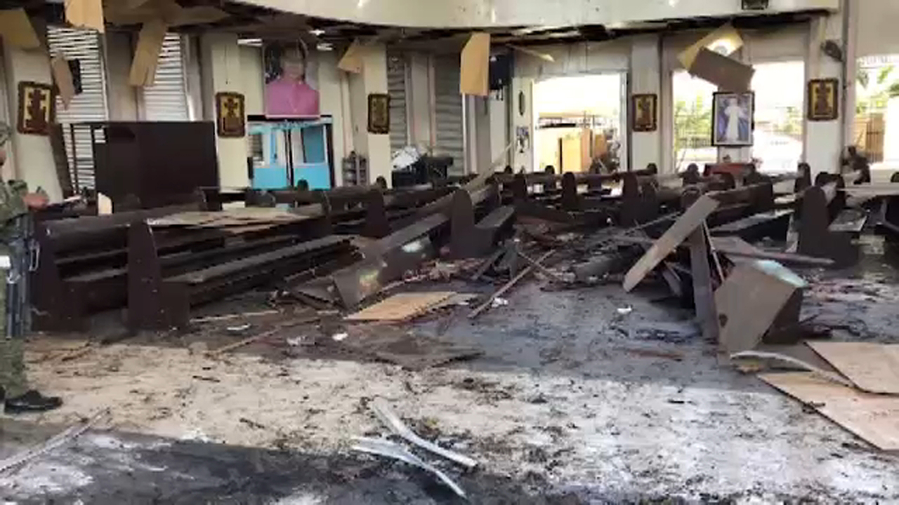20 dead in bomb attack at Sunday Mass in Philippine cathedral
