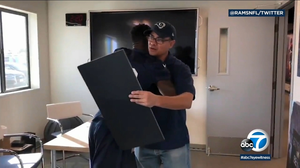 Rams' Brandin Cooks surprises team custodian with Super Bowl tickets