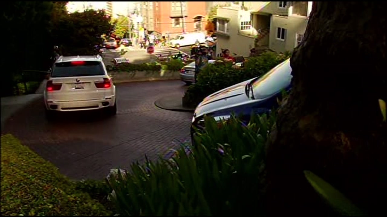 SF residents voice opposition, support for plan to charge drivers on Lombard