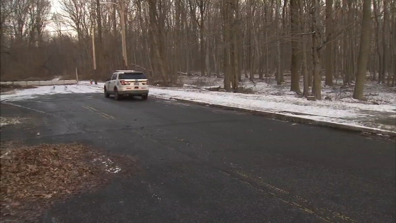 Body found along railroad tracks in Somerton - 6abc Philadelphia