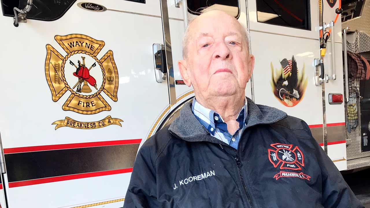 92-year-old NJ volunteer firefighter honored in Wayne for 75 years of service