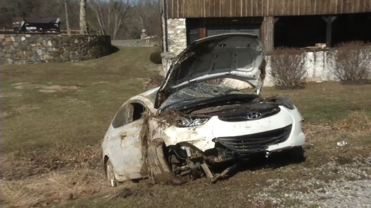 Driver injured after car rolls down embankment in Delaware