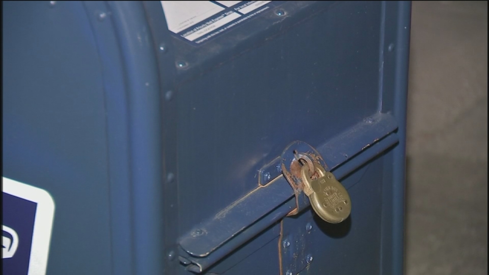 Thieves breaking into Liberty County mailboxes to steal private