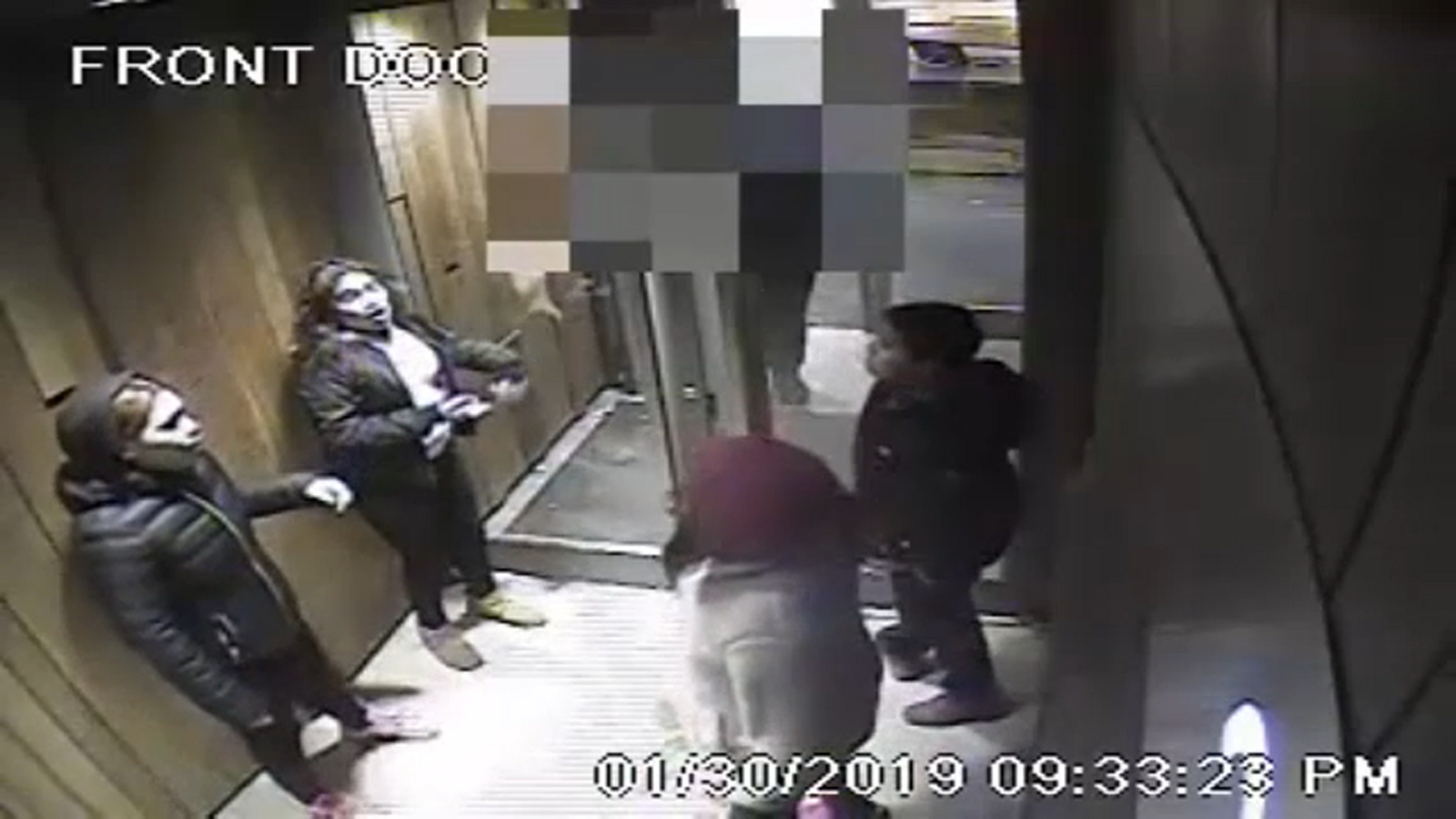 4 kids, one of them only 11, wanted in Brooklyn R train subway station ...
