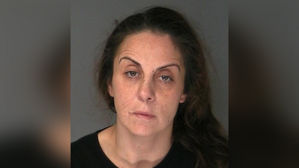 Dental assistant charged with stealing jewelry from patients on Long Island