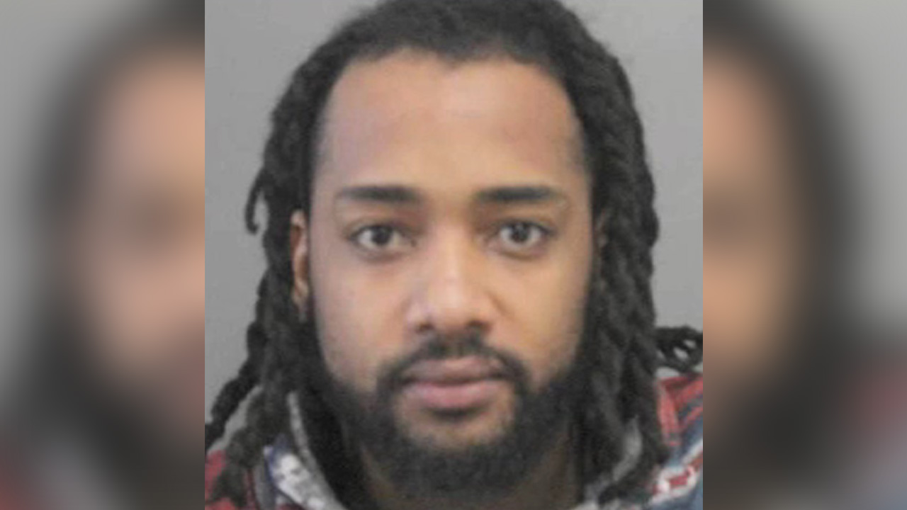 Police: Man scams elderly LI man out of thousands of dollars