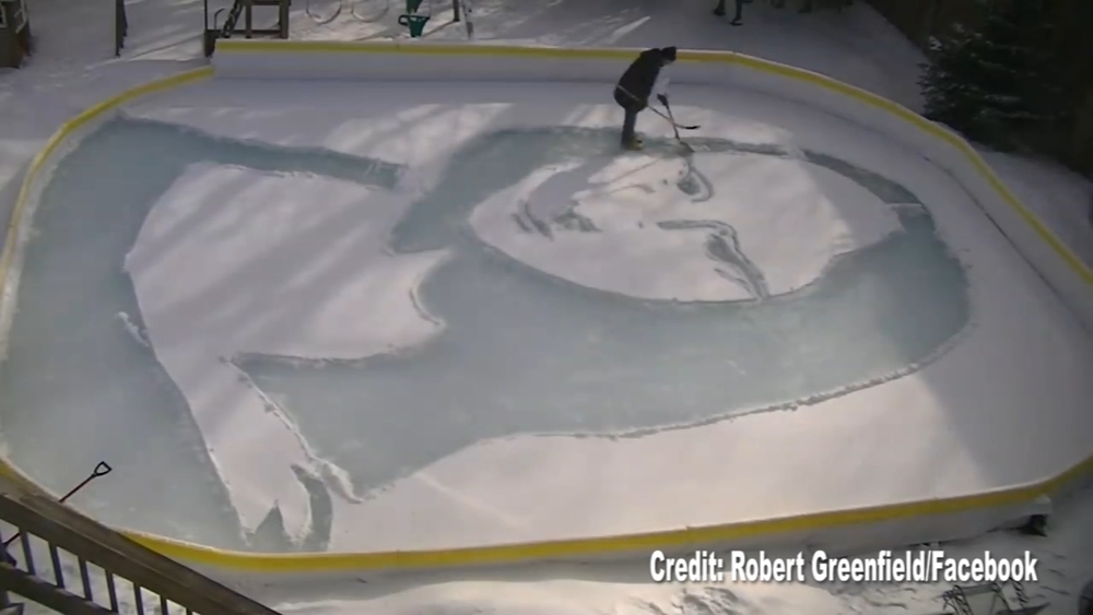 'Snowna Lisa': Man creates turns ice rink into masterpiece