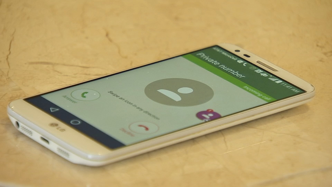 Feds propose new action against illegal robocalls and scam texts