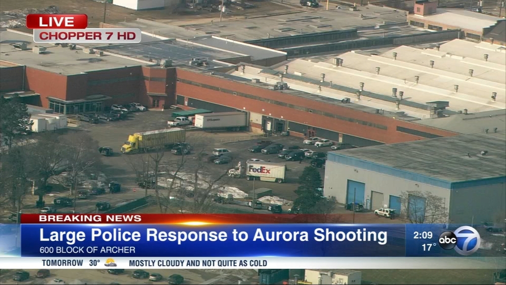 Shooting, large police presence reported in Aurora