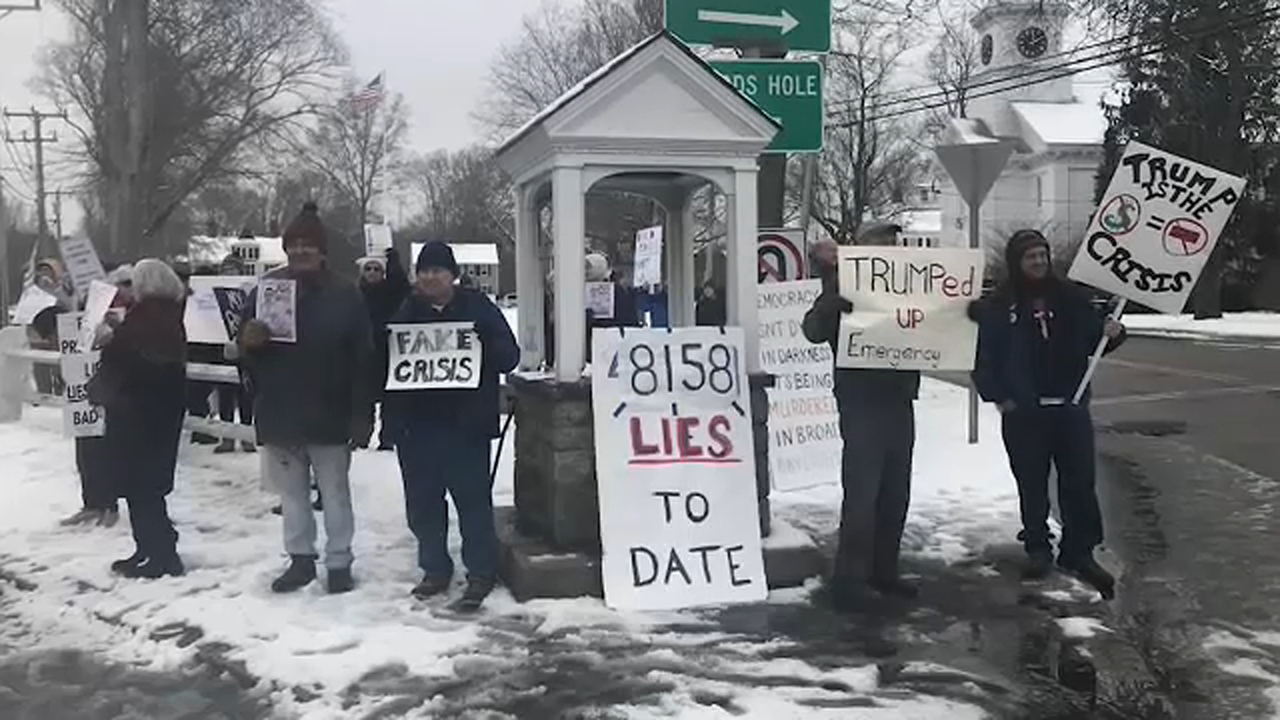 Anti-Trump protesters say plow driver splashed them on purpose
