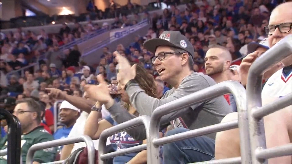 Busy Saturday for sports fans in Philadelphia