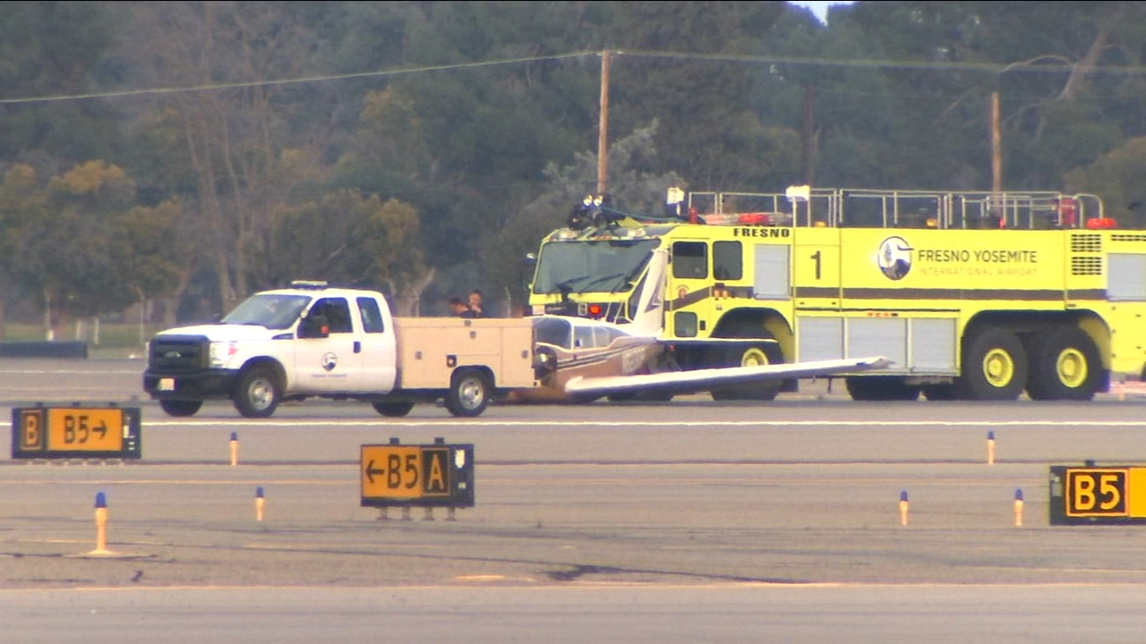 Plane makes emergency landing at Fresno Yosemite International Airport