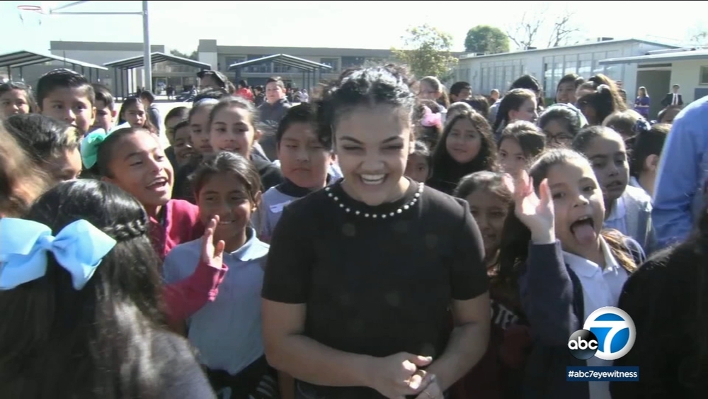 Olympic gymnast Laurie Hernandez gives back to OC students