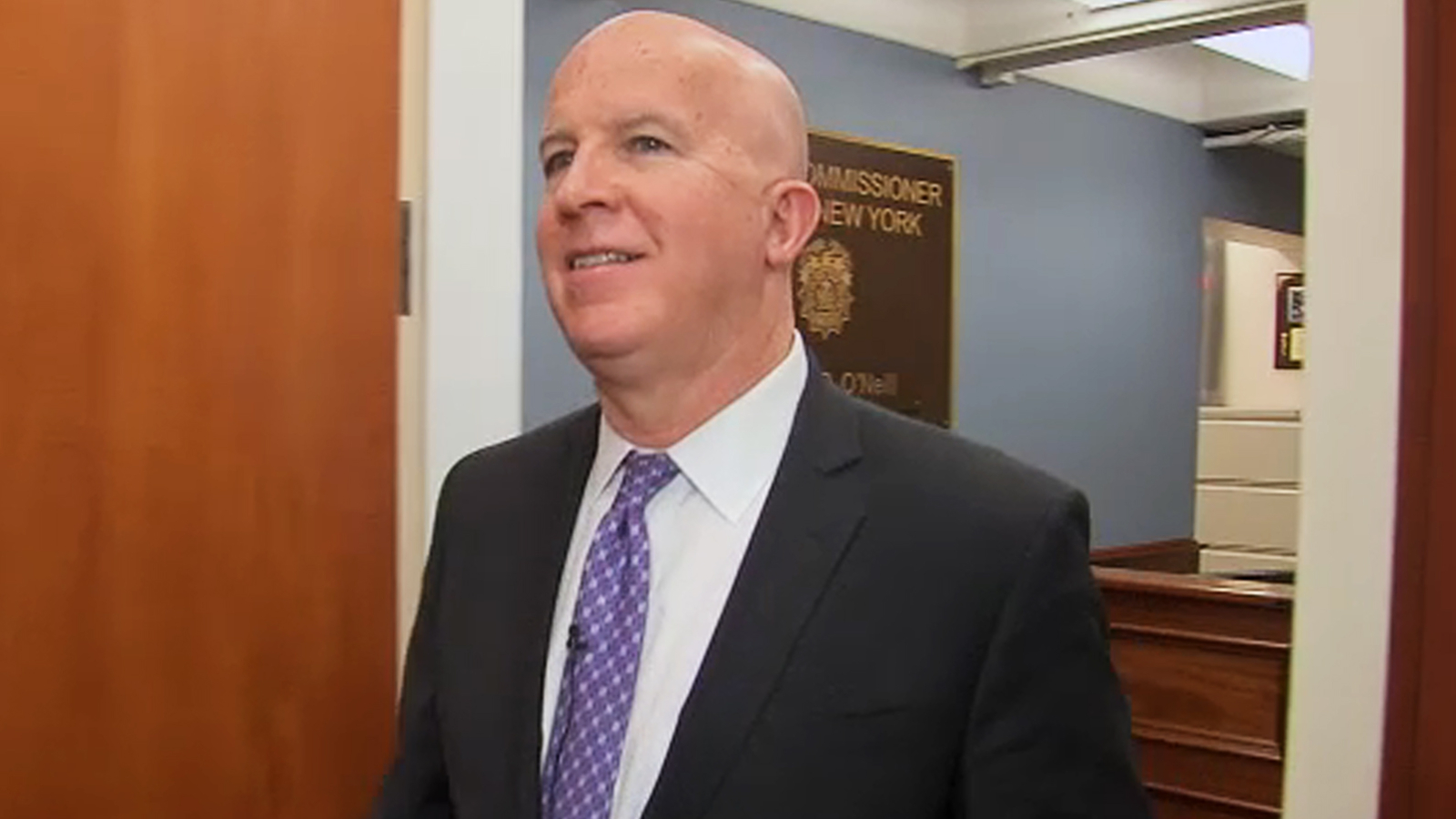 Meet James O'Neill: Family man, hockey fan, and NYPD's top cop - ABC7 ...