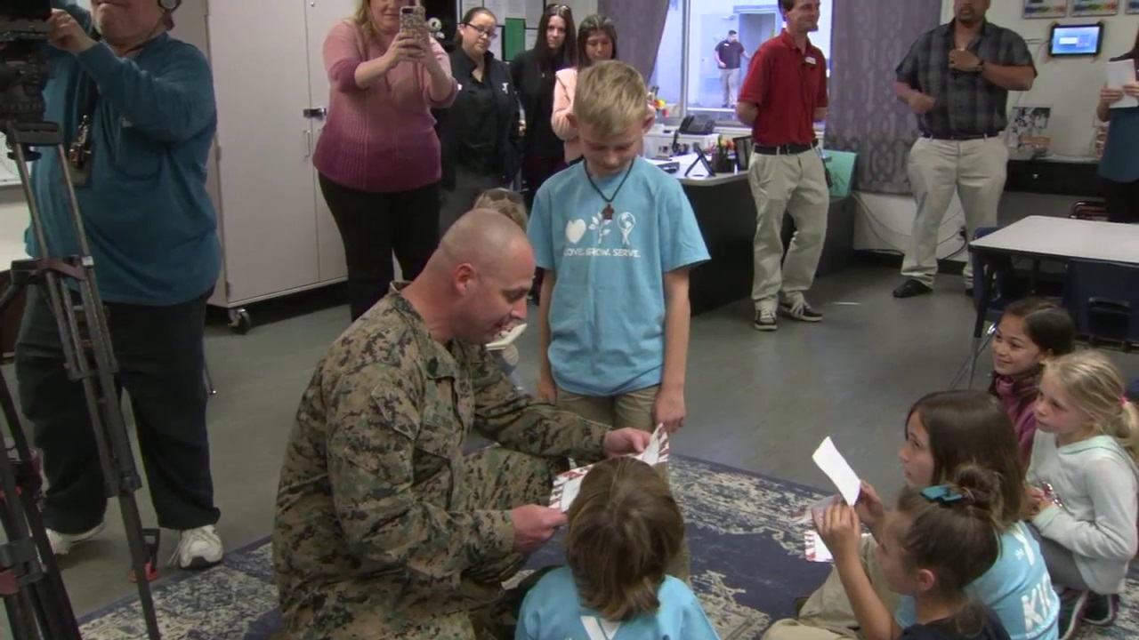 Marine returns home, surprises two young sons in OC