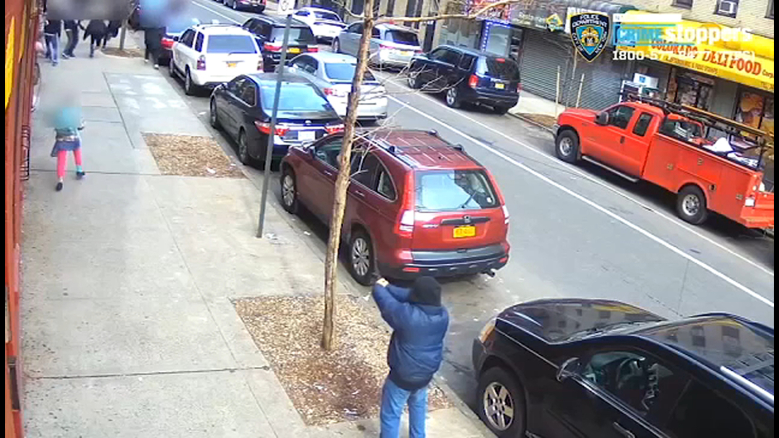 Man opens fire on busy New York City street with child nearby