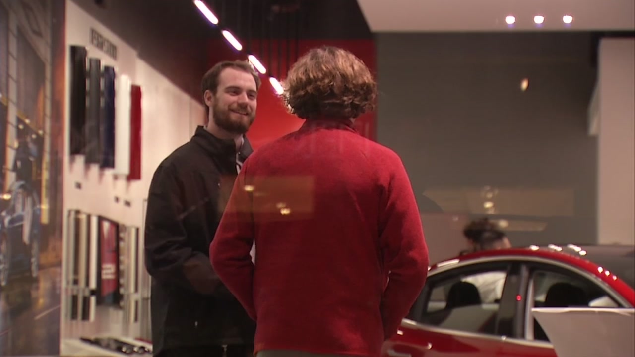 Tesla to close 'many' stores, shift to online-only sales to keep Model 3 at $35k