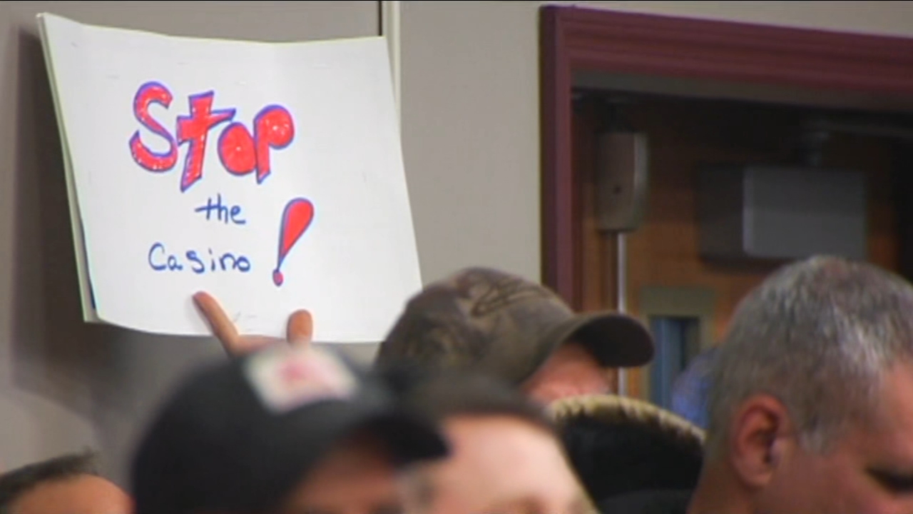Proposed Casino Draws Big Crowd to Public Hearing
