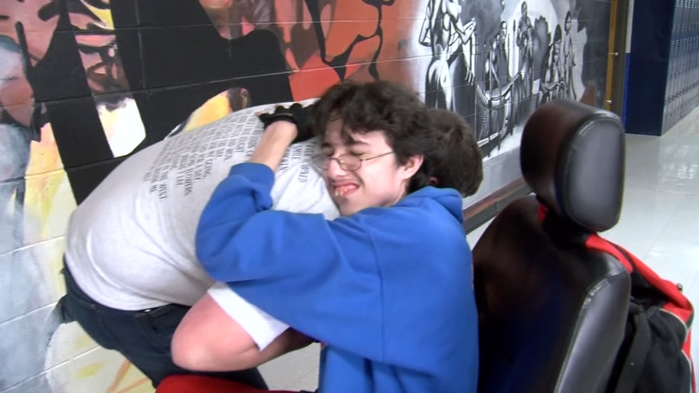 Teen saves money for 2 years to buy friend's wheelchair
