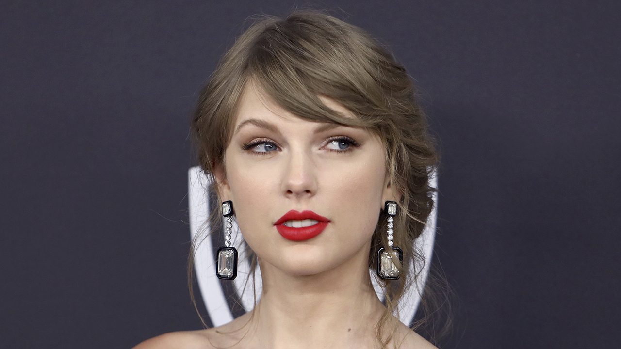 Man charged with breaking into Taylor Swift's New York City apartment -- again