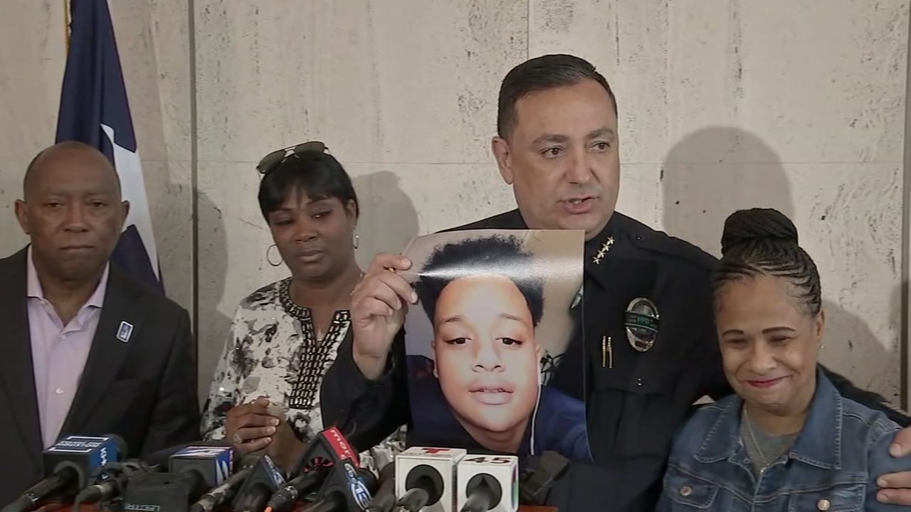 Two mothers who lost their sons to gang warfare stood side by side with Houston Police Chief Art Acevedo