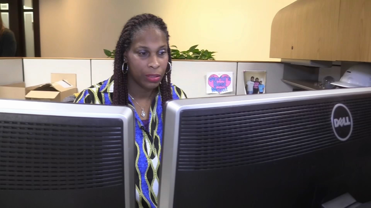 "Super Secretary" Breaking Through Stereotypes for Workers with Disabilities