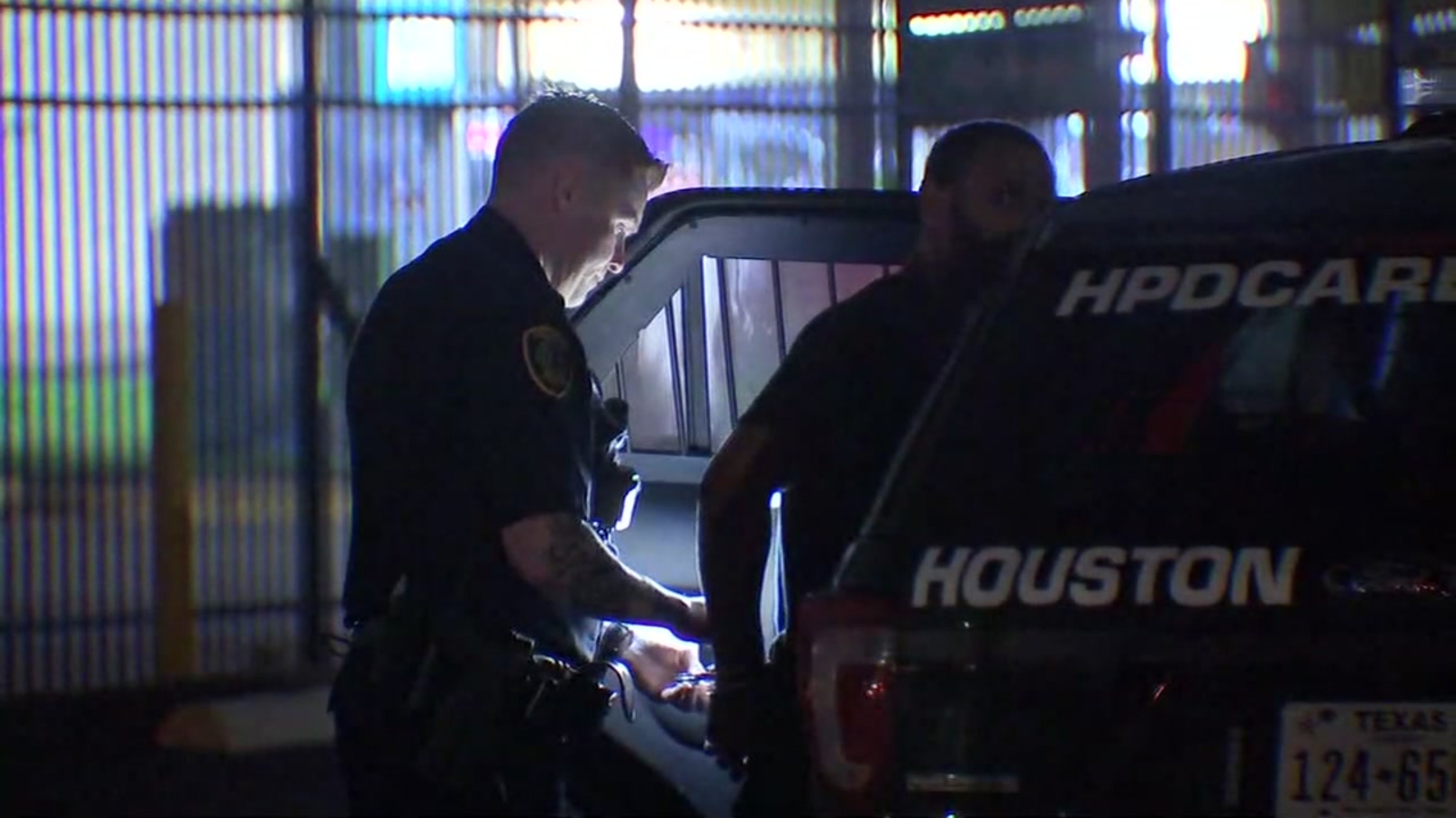 Parents detained after 5-year-old found dead in southeast Houston ...