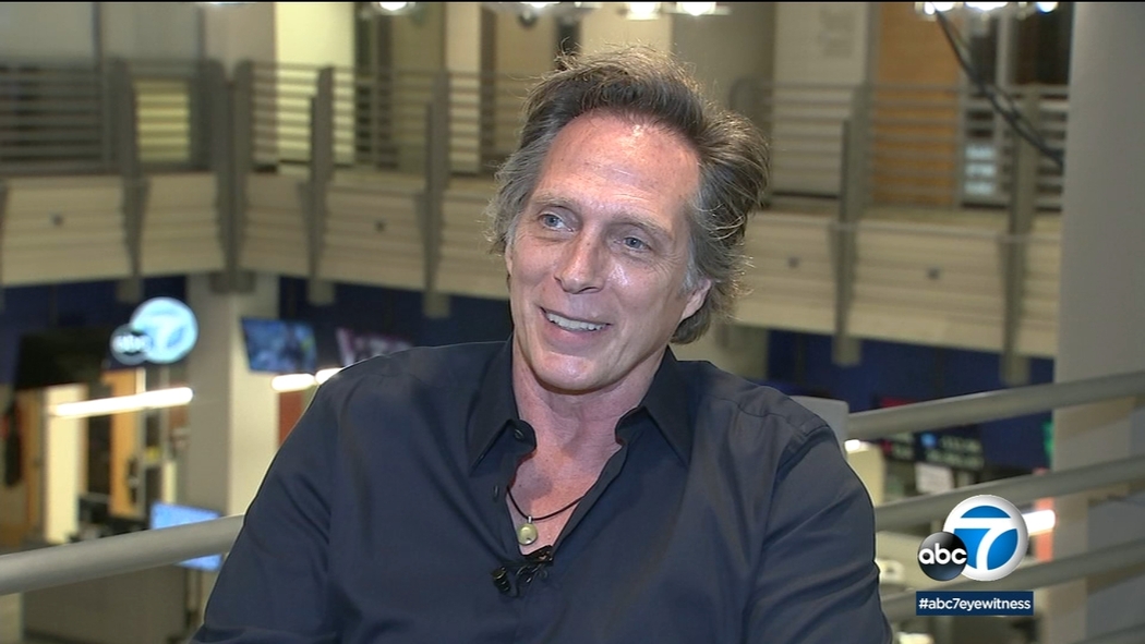 'Finding Steve McQueen': Real-life multi-million heist inspires new movie - ABC7 Los Angeles