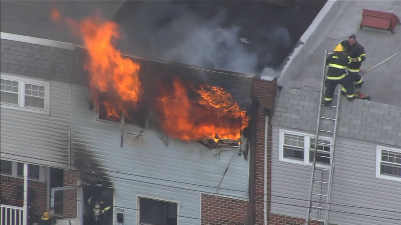 1 dead, 3 firefighters injured in Northeast Philadelphia house blaze