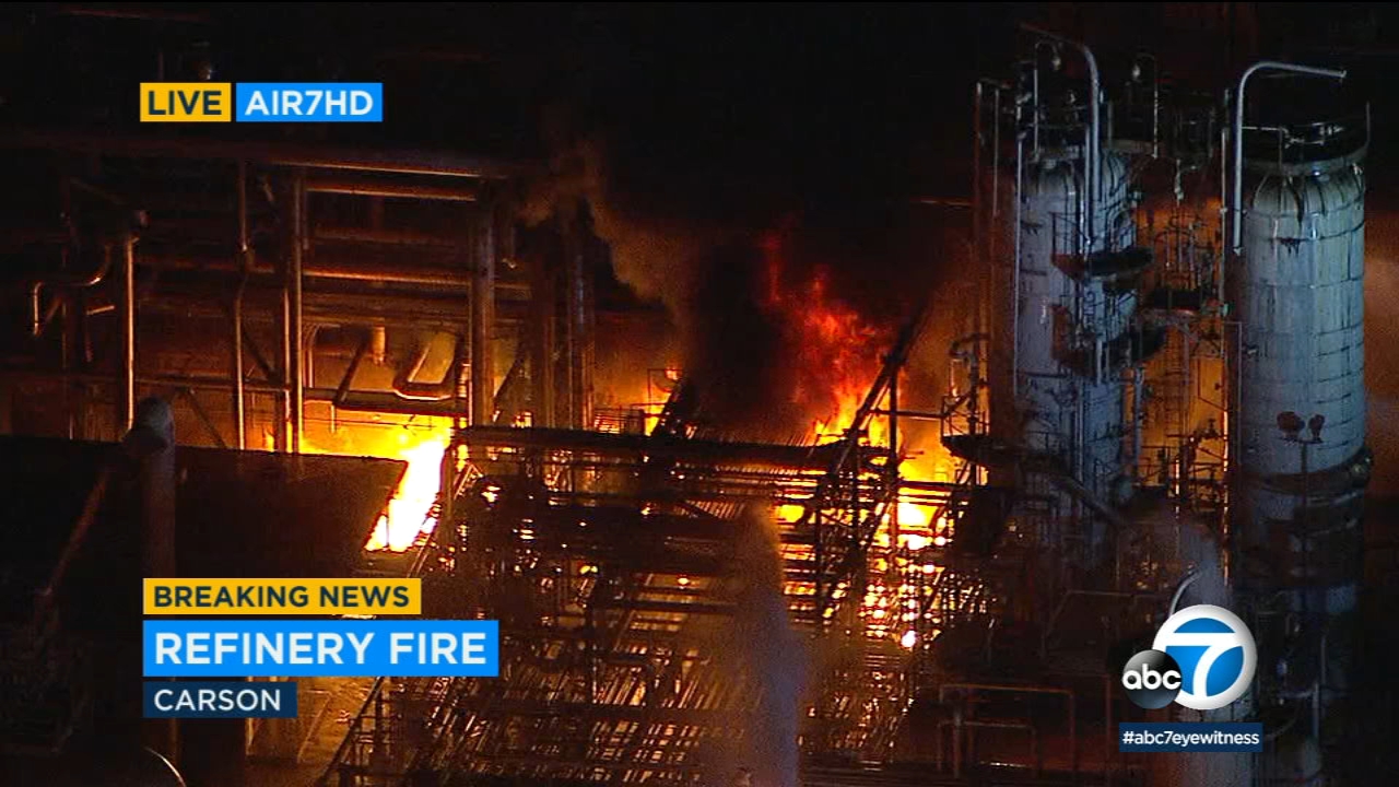 Fire burns out of control at Carson oil refinery