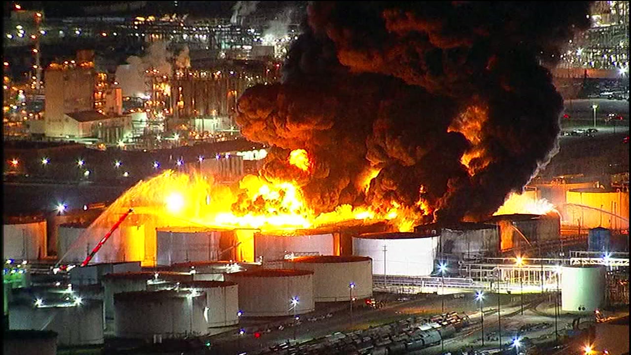 ITC Deer Park plant fire spreads to 6 more tanks, shelter