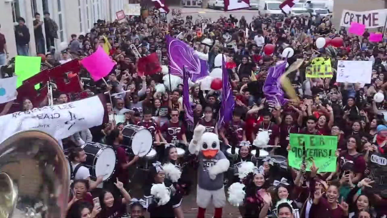 Baytown's Lee High celebrates 90 years 