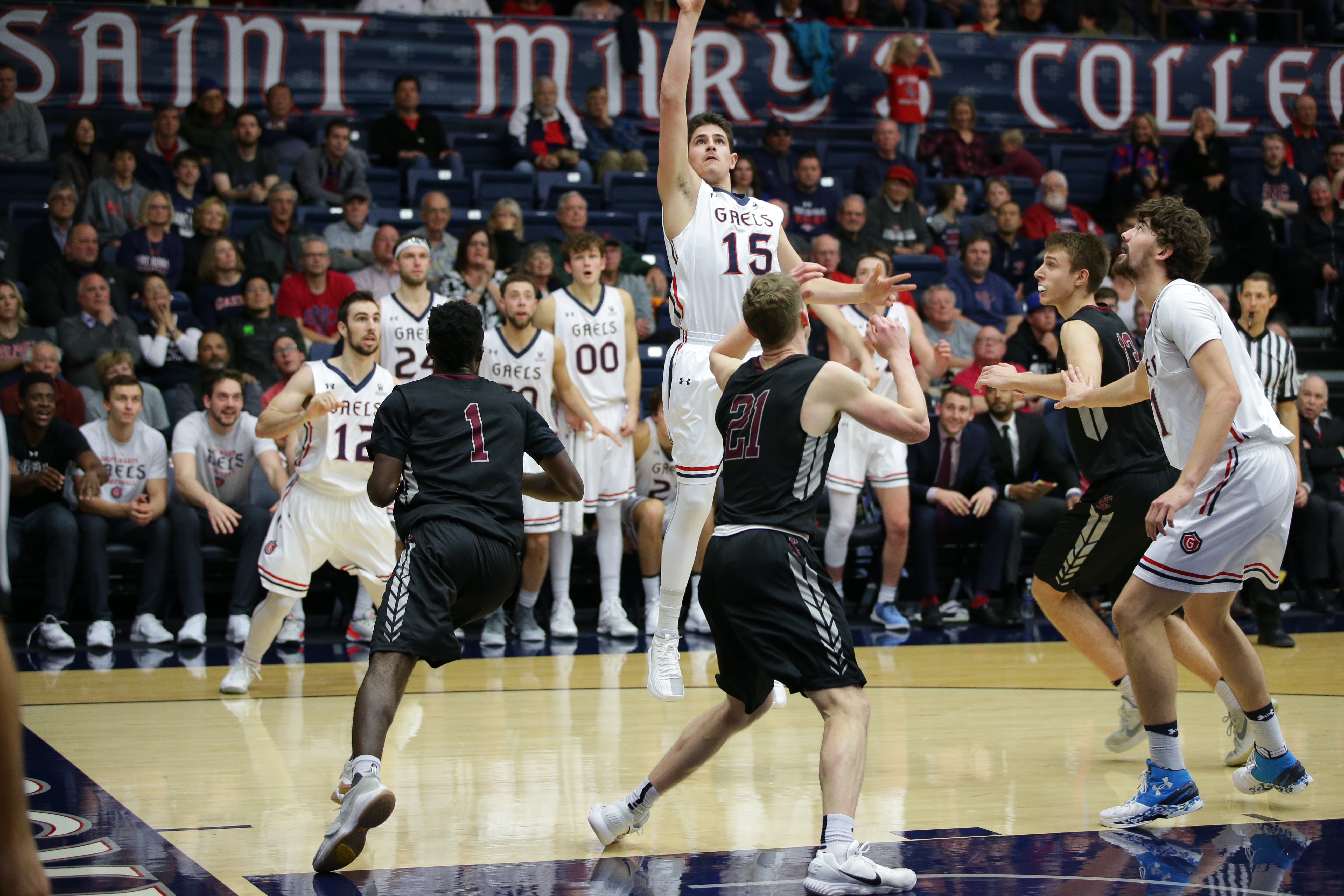 11 players with Bay Area ties to appear in 2019 March Madness tournament