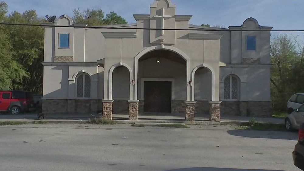 5-year-old boy crushed and killed by falling table at NW Harris Co. church