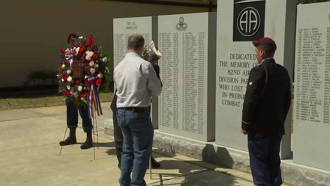 Fort Bragg honors victims, survivors of plane crash at Green Ramp on