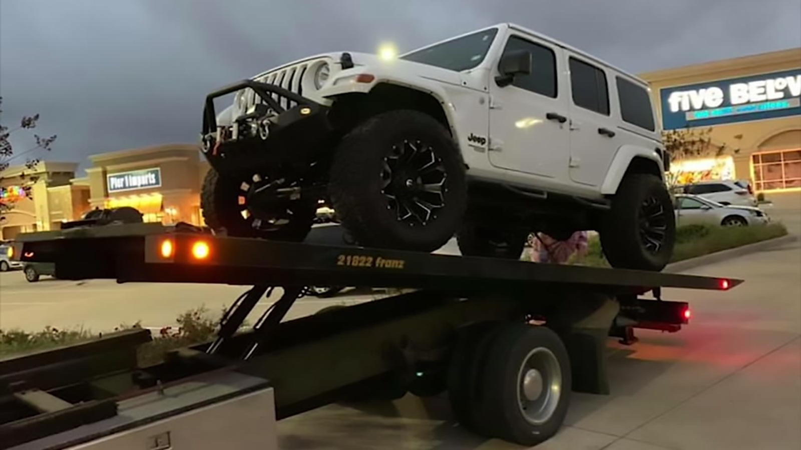 Katy Coach Turns To Ted After Bad Oil Change Ruins Jeep Abc13