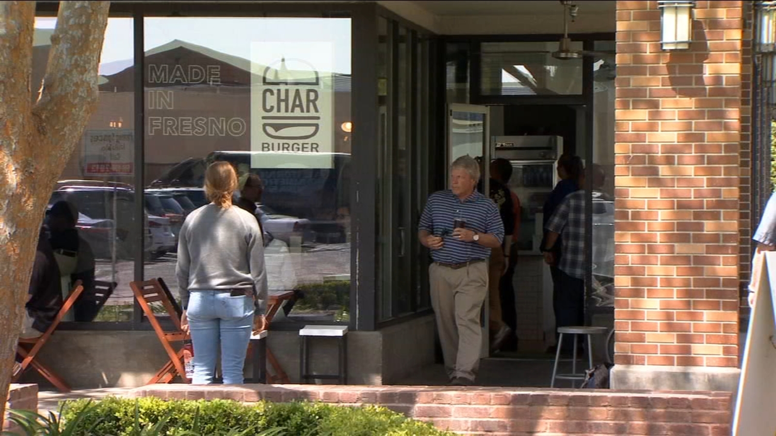 Downtown Fresno's 'Charburger' to close after 3 years of business