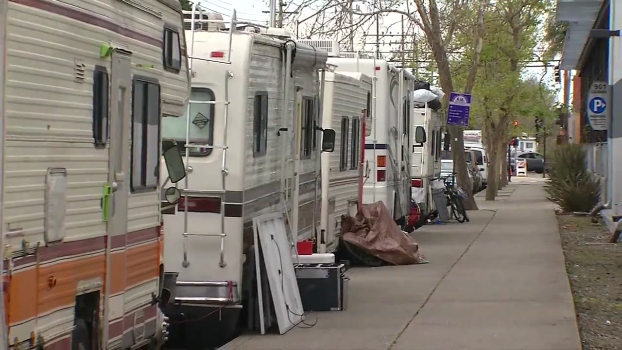 Berkeley City Council approves ban on overnight RV parking