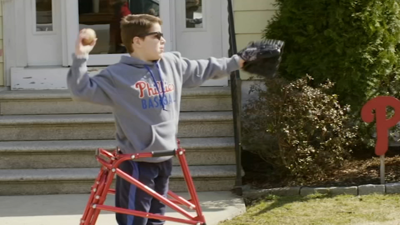 11-year-old boy throwing out first pitch on Phillies opening day