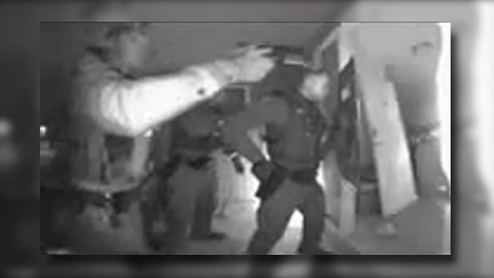 SWAT team with guns drawn raids Arizona home for toddler with fever