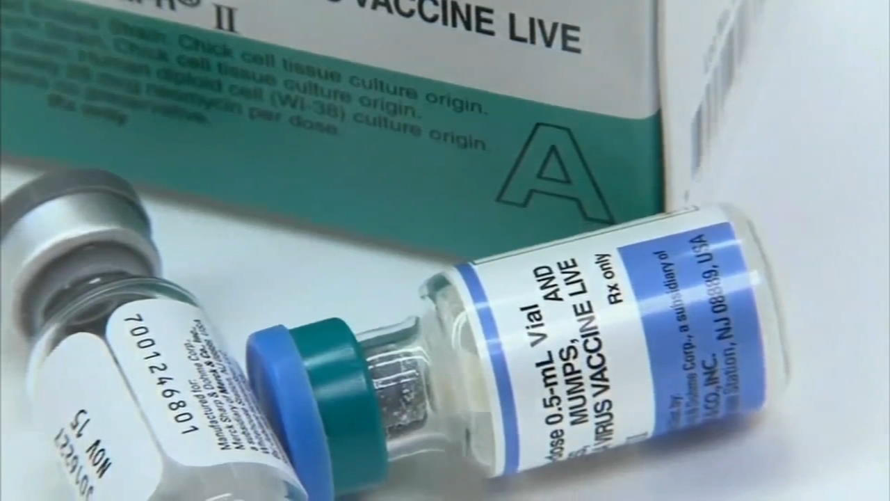Will vaccine booster clinics stop mumps outbreak?