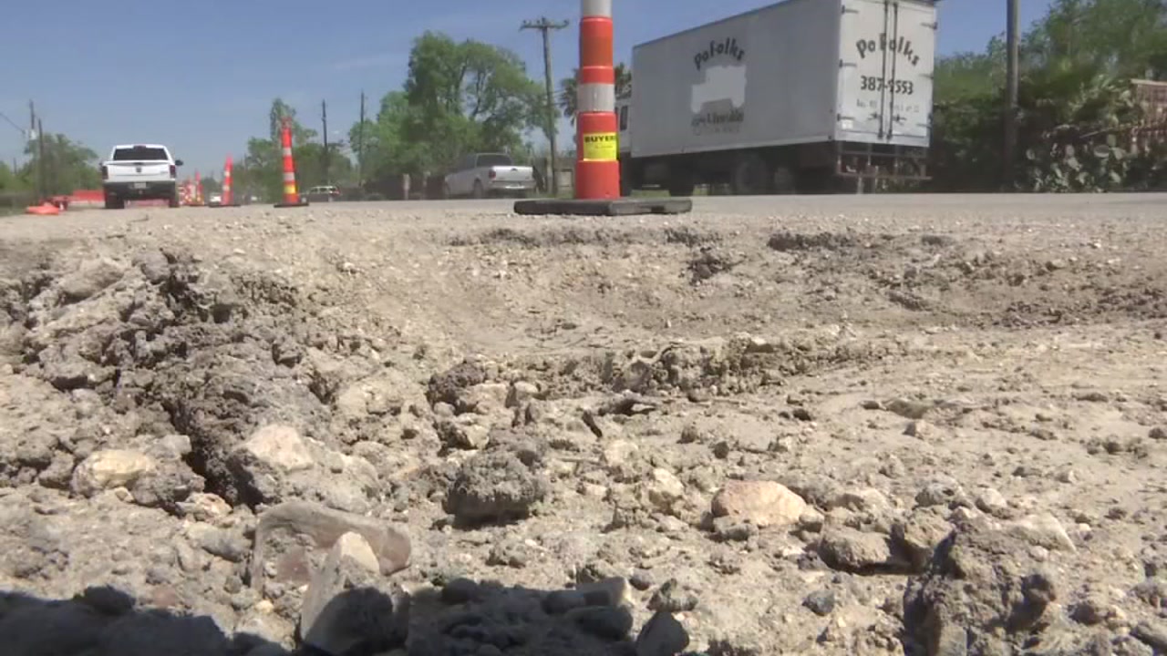 Petition circulating over E. Houston potholes