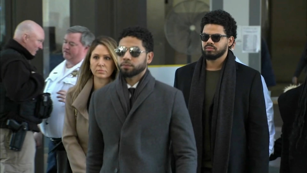 Jussie Smollett update: FBI reviewing circumstances of Jussie Smollett's charges being dropped, sources confirm