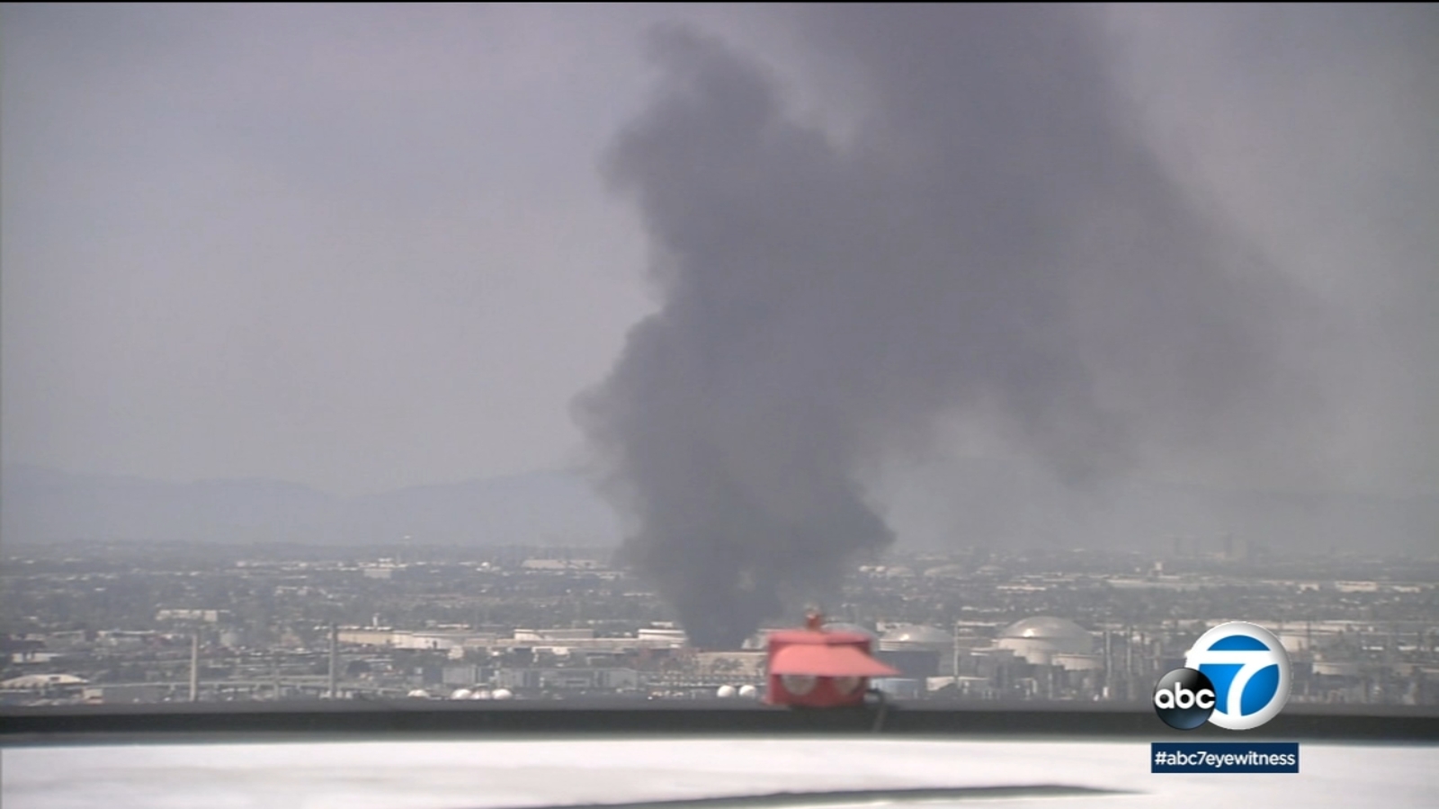 Fire engulfs nearly 3 dozen vehicles at auto recycling yard in ...