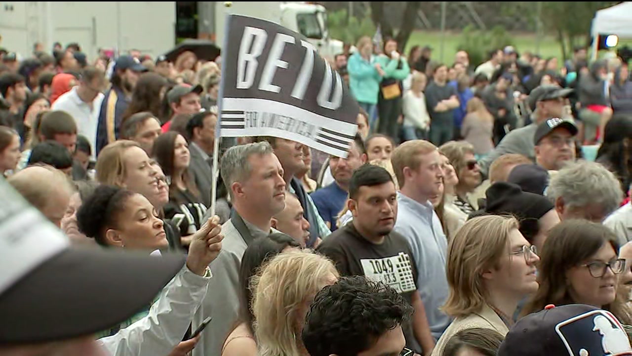 Beto supporters gather at TSU to help kick off his presidential campaign