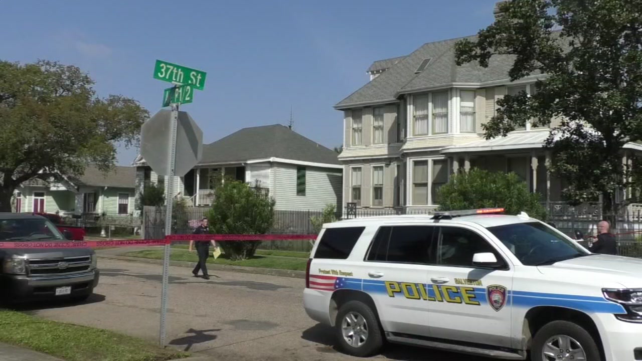 Woman finds body wrapped infront of her home