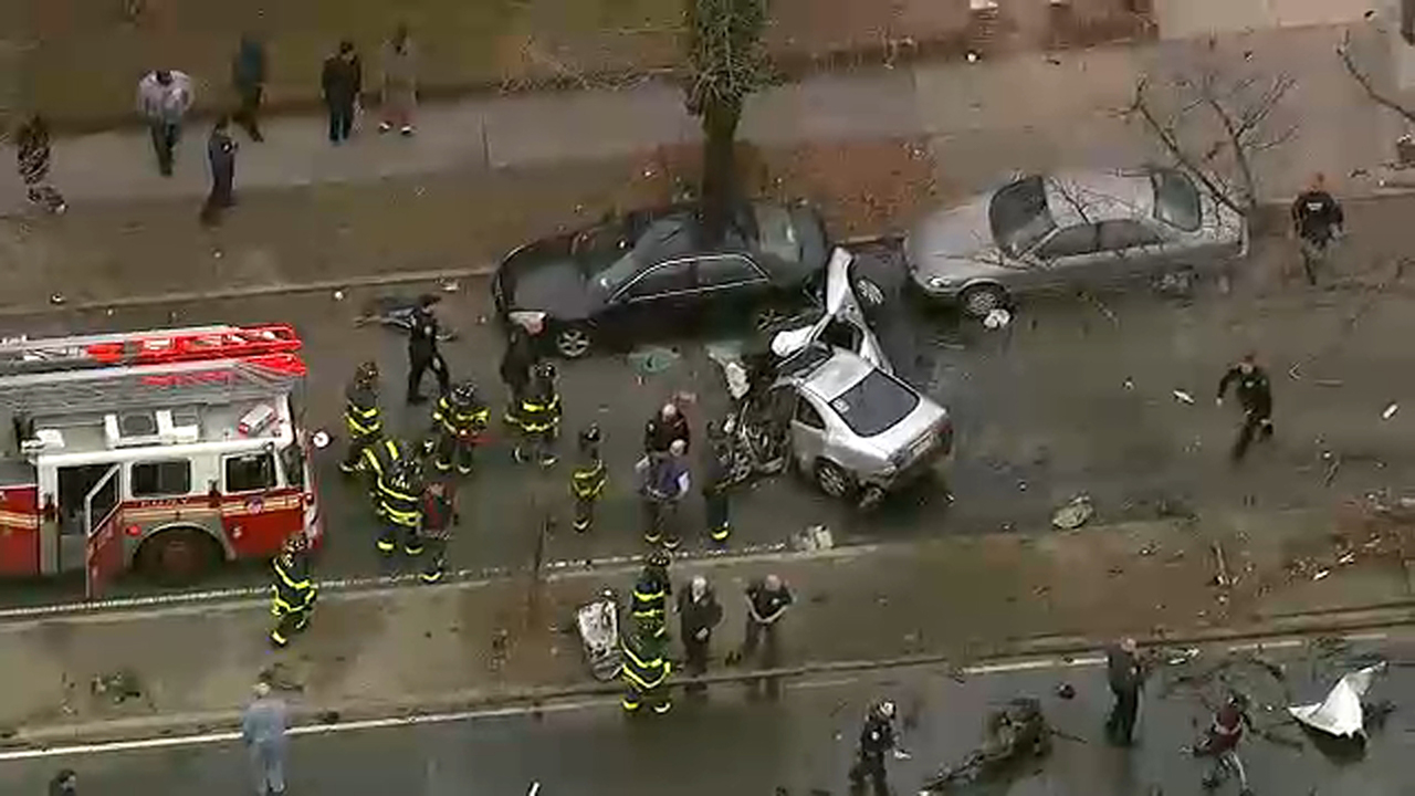 1 dead, 2 injured in car accident in East Flatbush