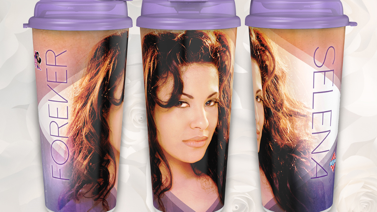 Fans got their hands on Selena cups